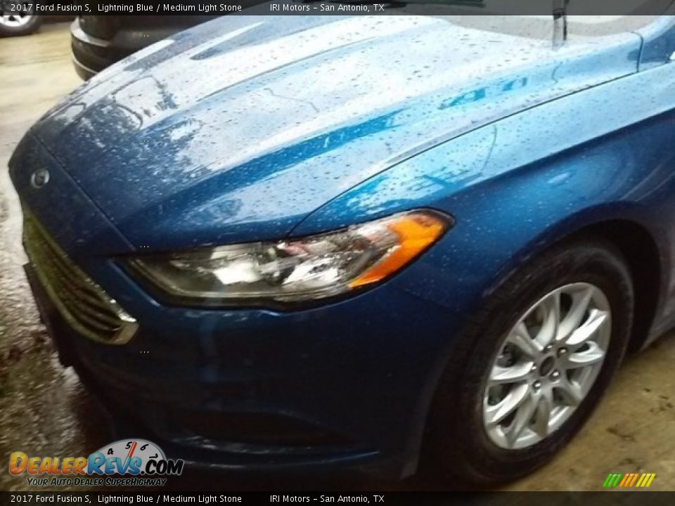 2017 Ford Fusion S Lightning Blue / Medium Light Stone Photo #5