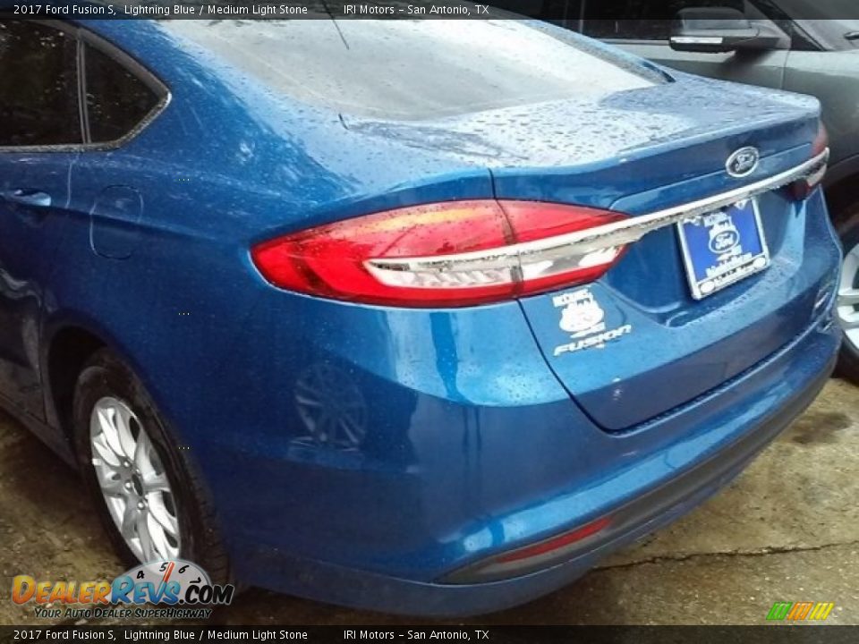 2017 Ford Fusion S Lightning Blue / Medium Light Stone Photo #6