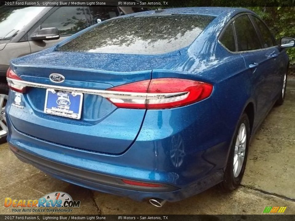 2017 Ford Fusion S Lightning Blue / Medium Light Stone Photo #10