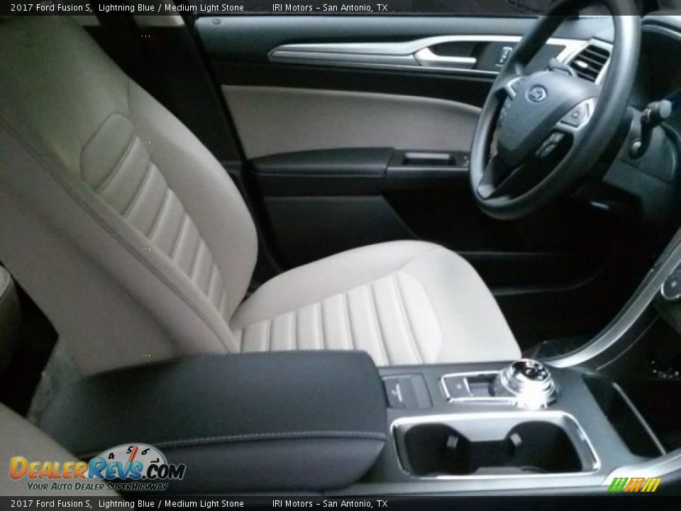 2017 Ford Fusion S Lightning Blue / Medium Light Stone Photo #16