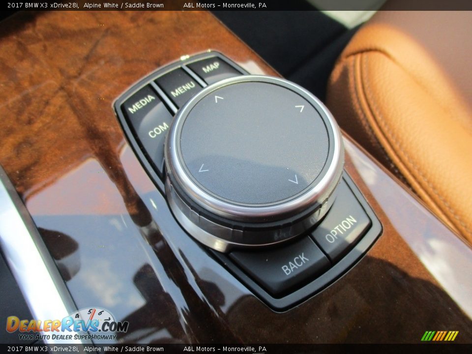 Controls of 2017 BMW X3 xDrive28i Photo #18