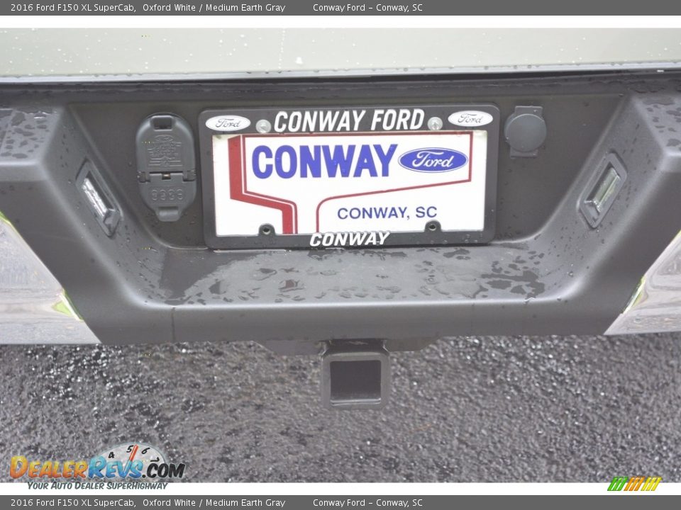 2016 Ford F150 XL SuperCab Oxford White / Medium Earth Gray Photo #5