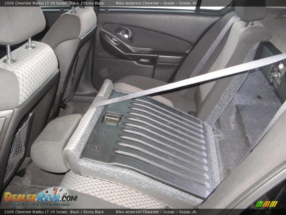 2006 Chevrolet Malibu LT V6 Sedan Black / Ebony Black Photo #15