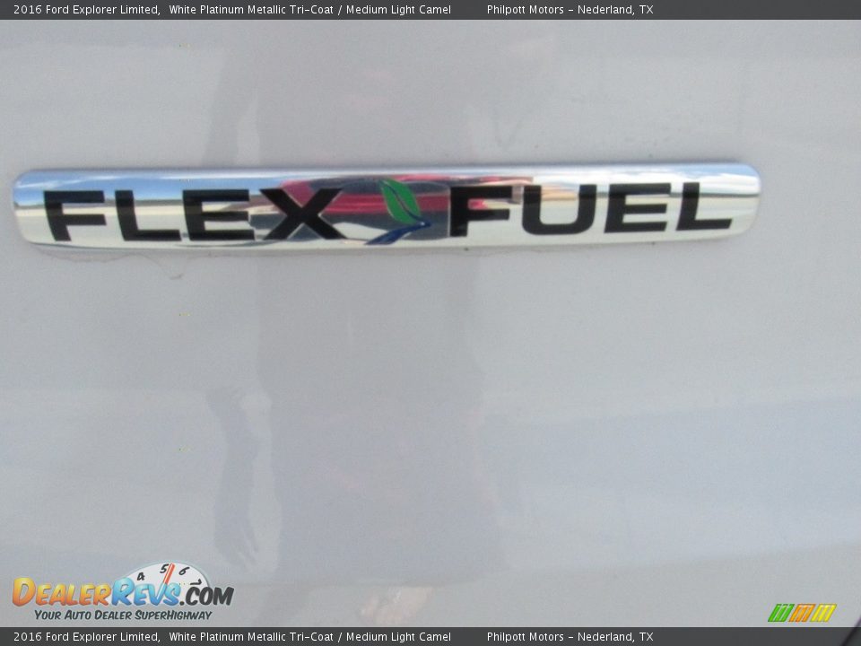 2016 Ford Explorer Limited White Platinum Metallic Tri-Coat / Medium Light Camel Photo #14