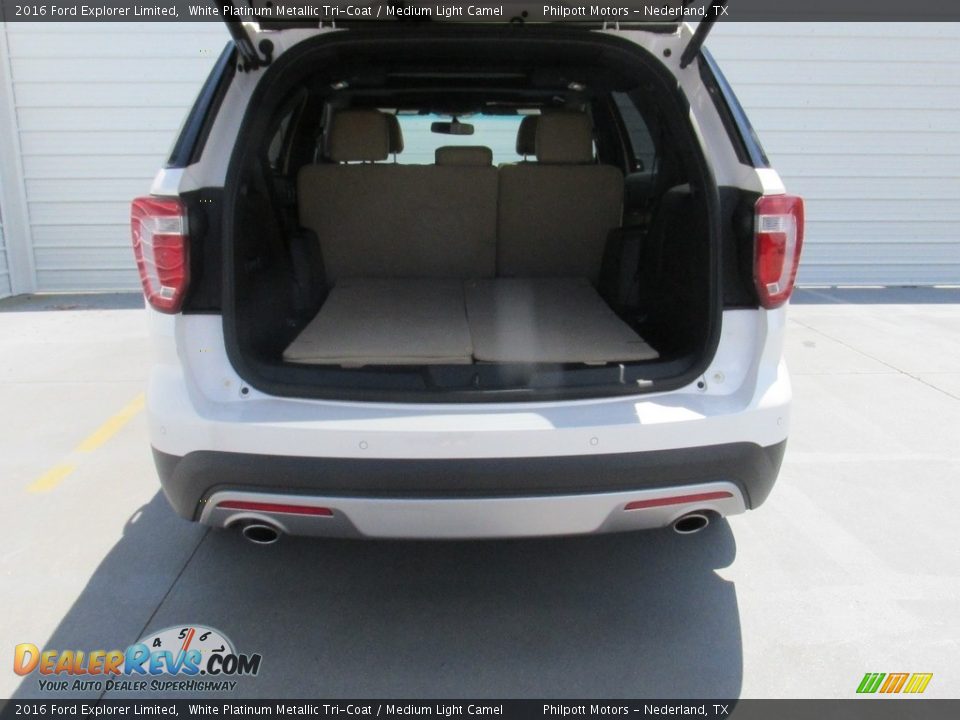 2016 Ford Explorer Limited White Platinum Metallic Tri-Coat / Medium Light Camel Photo #20
