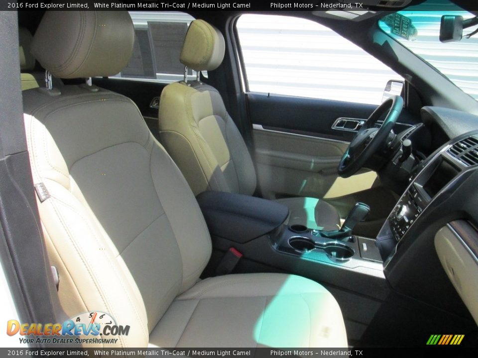 2016 Ford Explorer Limited White Platinum Metallic Tri-Coat / Medium Light Camel Photo #27