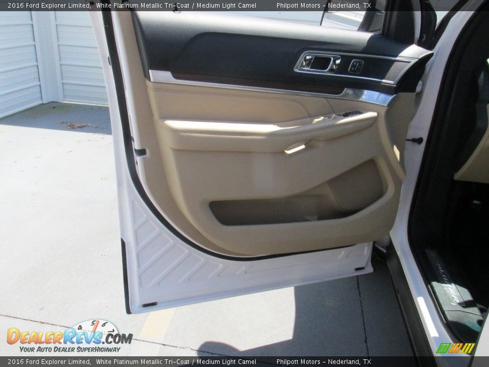 2016 Ford Explorer Limited White Platinum Metallic Tri-Coat / Medium Light Camel Photo #35