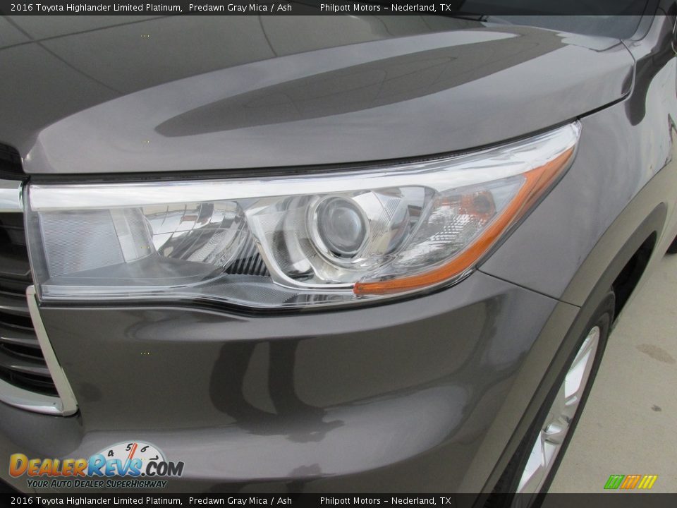 2016 Toyota Highlander Limited Platinum Predawn Gray Mica / Ash Photo #9