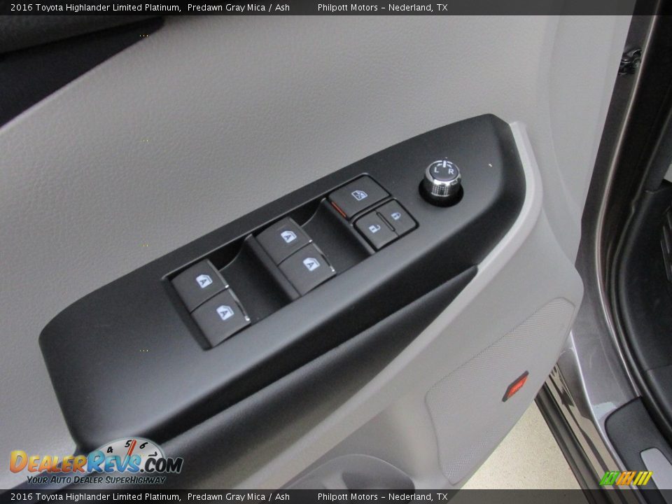 2016 Toyota Highlander Limited Platinum Predawn Gray Mica / Ash Photo #22