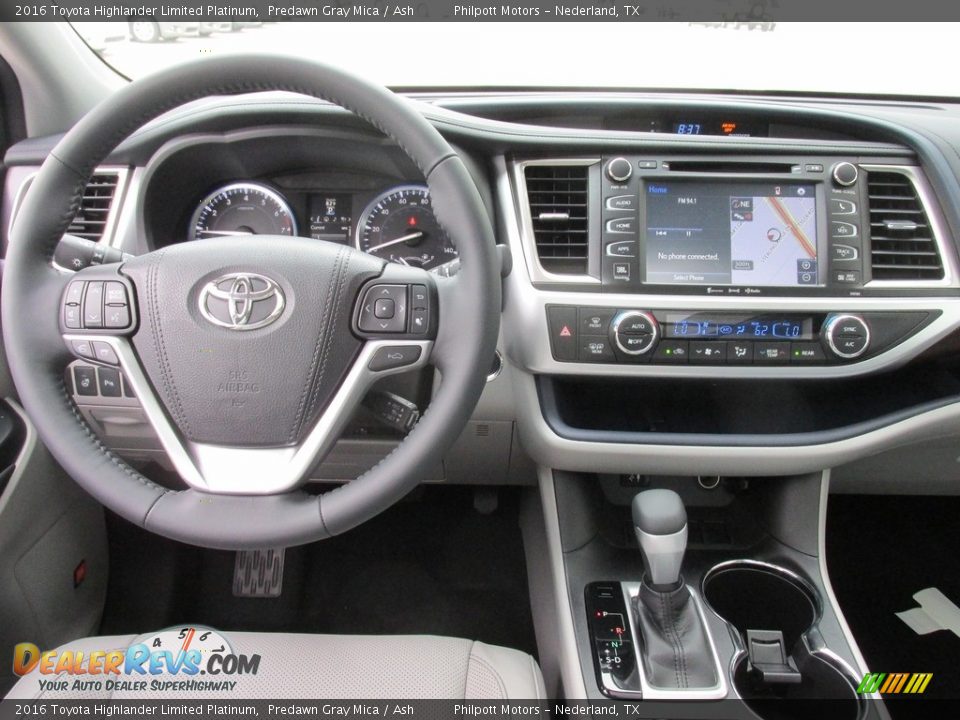 2016 Toyota Highlander Limited Platinum Predawn Gray Mica / Ash Photo #25
