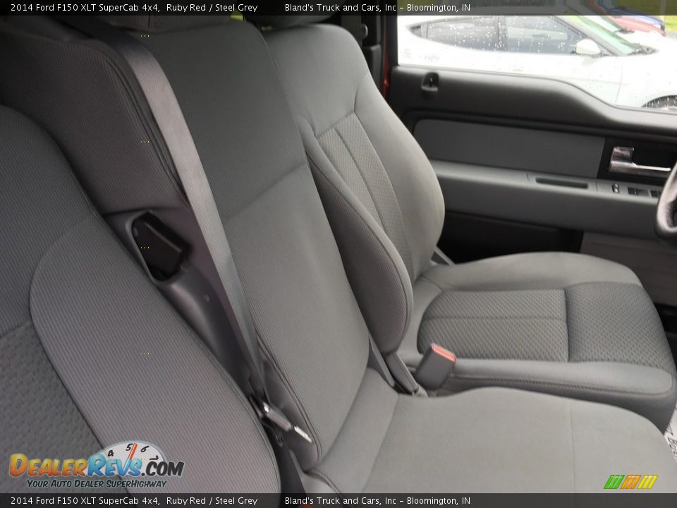 2014 Ford F150 XLT SuperCab 4x4 Ruby Red / Steel Grey Photo #35