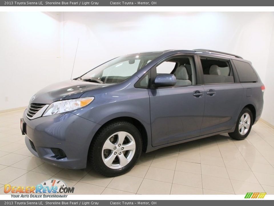 2013 Toyota Sienna LE Shoreline Blue Pearl / Light Gray Photo #3