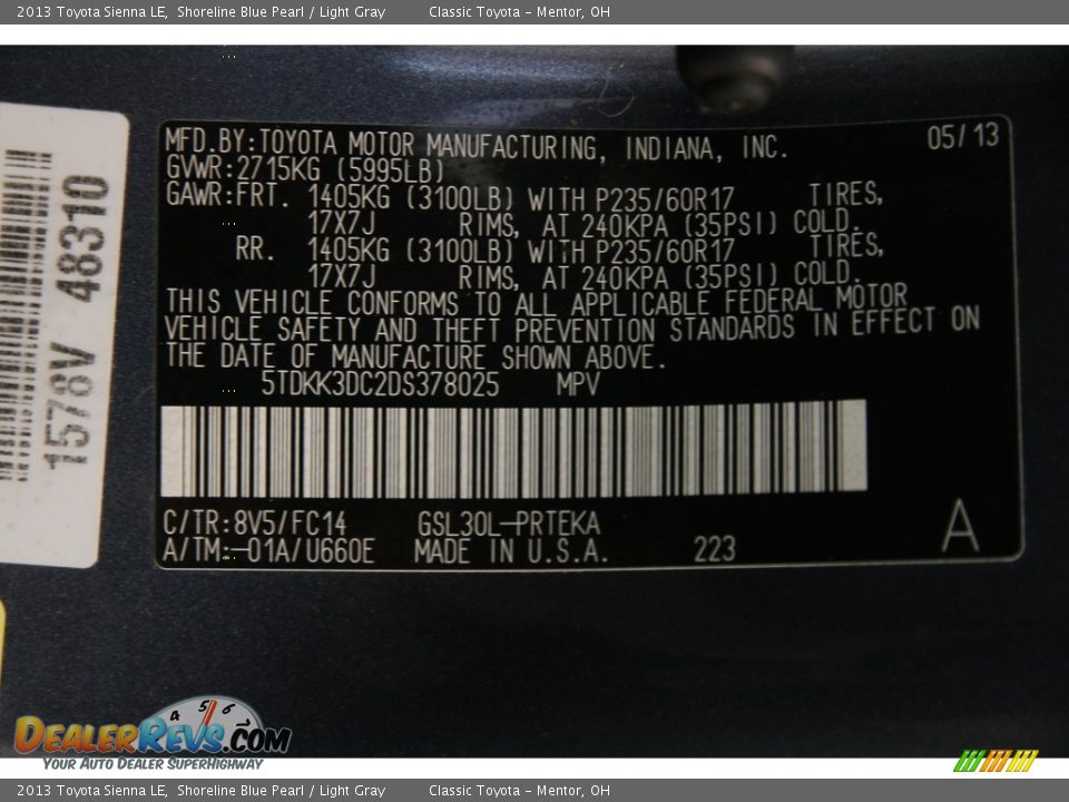 2013 Toyota Sienna LE Shoreline Blue Pearl / Light Gray Photo #17