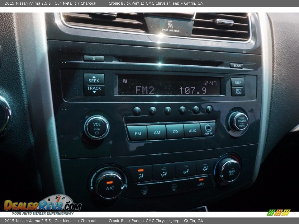 2015 Nissan Altima 2.5 S Gun Metallic / Charcoal Photo #20