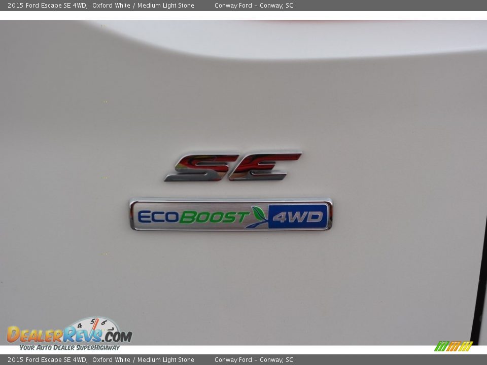 2015 Ford Escape SE 4WD Oxford White / Medium Light Stone Photo #4