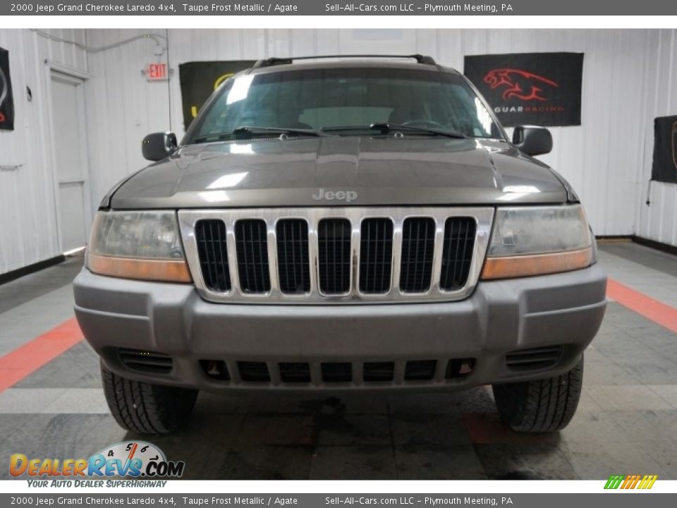 2000 Jeep Grand Cherokee Laredo 4x4 Taupe Frost Metallic / Agate Photo #4