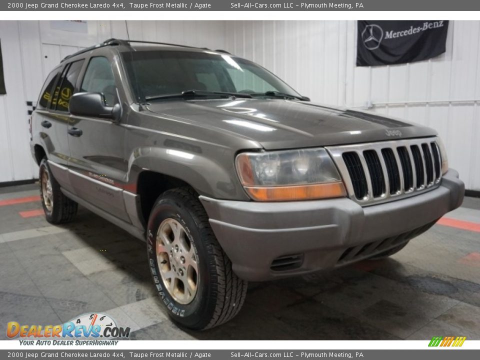 2000 Jeep Grand Cherokee Laredo 4x4 Taupe Frost Metallic / Agate Photo #5