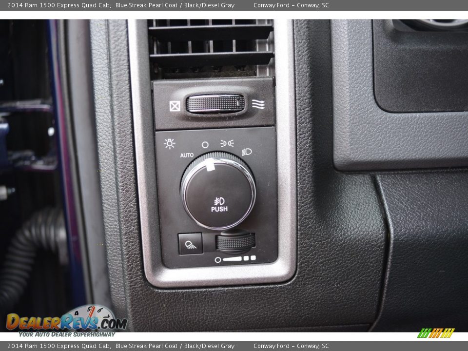 2014 Ram 1500 Express Quad Cab Blue Streak Pearl Coat / Black/Diesel Gray Photo #25