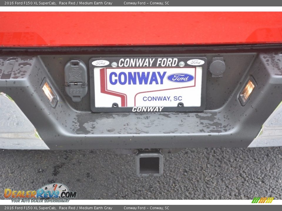 2016 Ford F150 XL SuperCab Race Red / Medium Earth Gray Photo #5