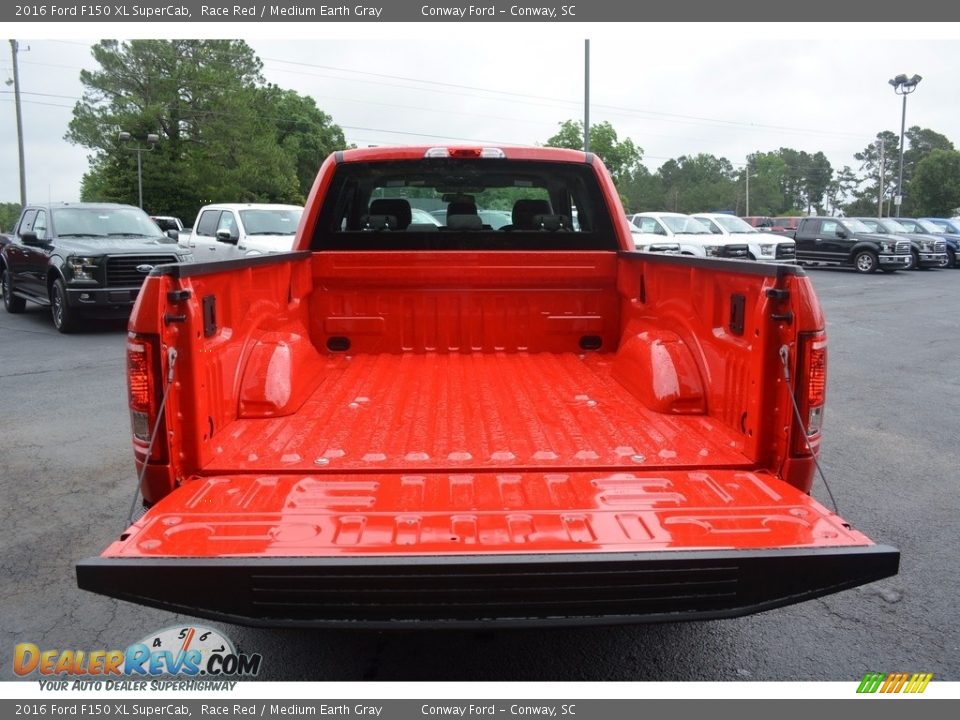 2016 Ford F150 XL SuperCab Race Red / Medium Earth Gray Photo #6