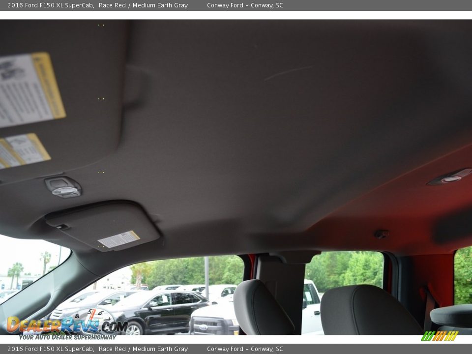2016 Ford F150 XL SuperCab Race Red / Medium Earth Gray Photo #12