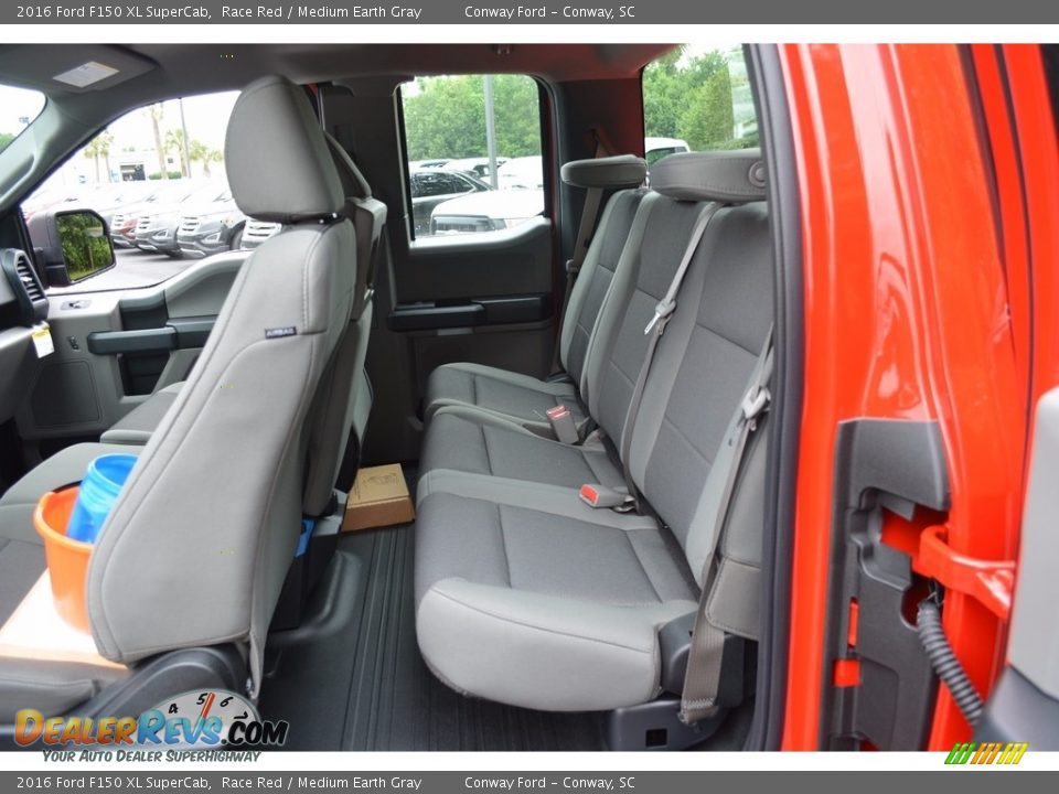 2016 Ford F150 XL SuperCab Race Red / Medium Earth Gray Photo #19