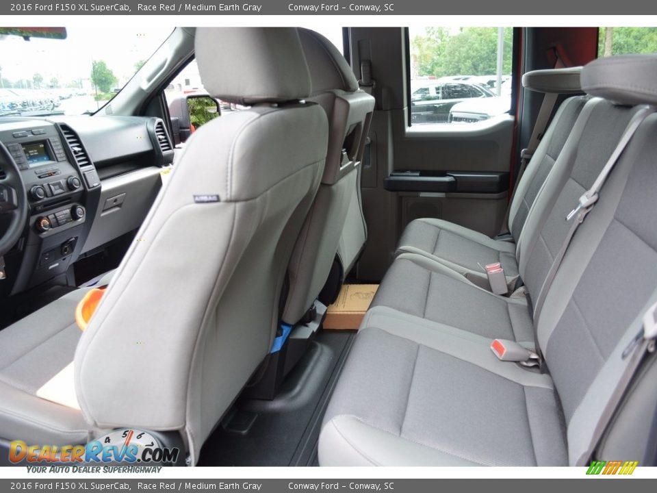 2016 Ford F150 XL SuperCab Race Red / Medium Earth Gray Photo #20