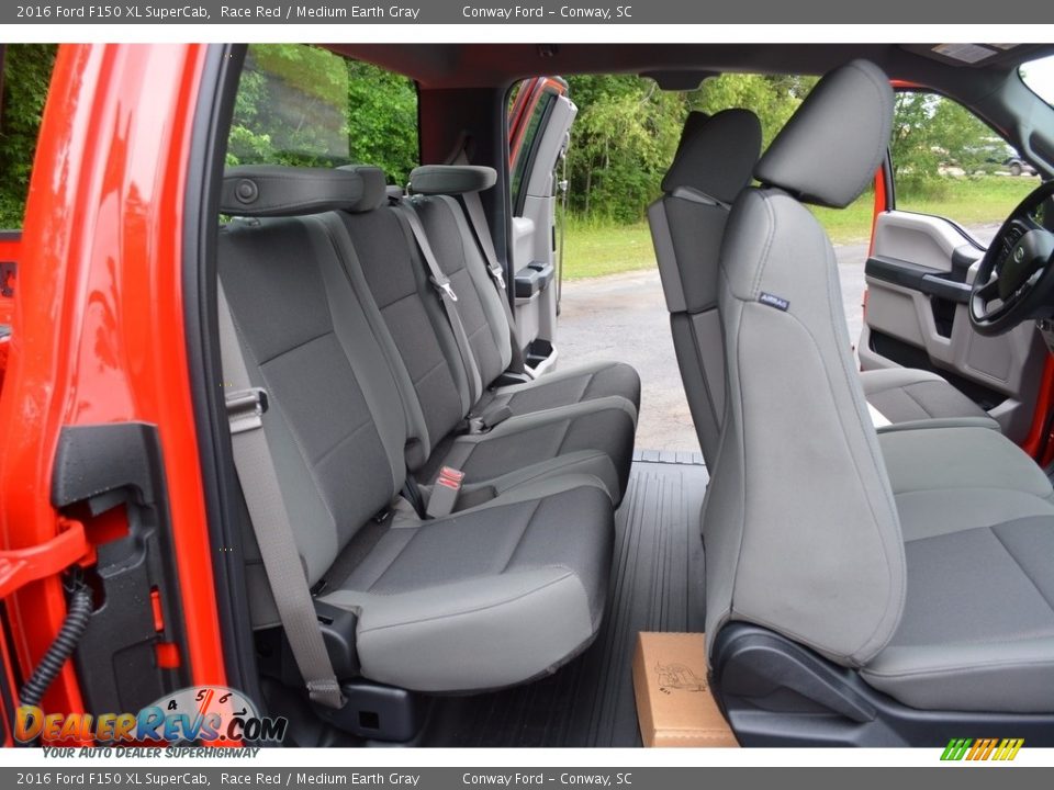 2016 Ford F150 XL SuperCab Race Red / Medium Earth Gray Photo #22
