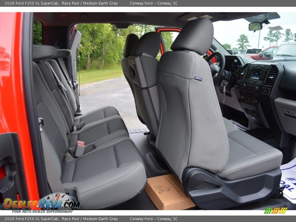 2016 Ford F150 XL SuperCab Race Red / Medium Earth Gray Photo #23