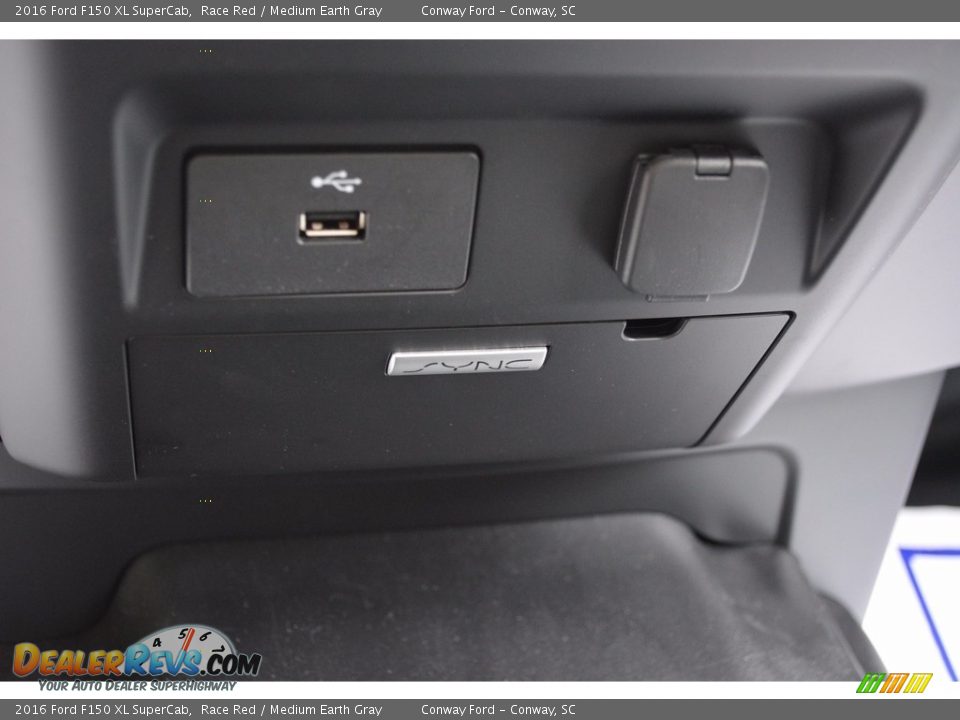 2016 Ford F150 XL SuperCab Race Red / Medium Earth Gray Photo #30