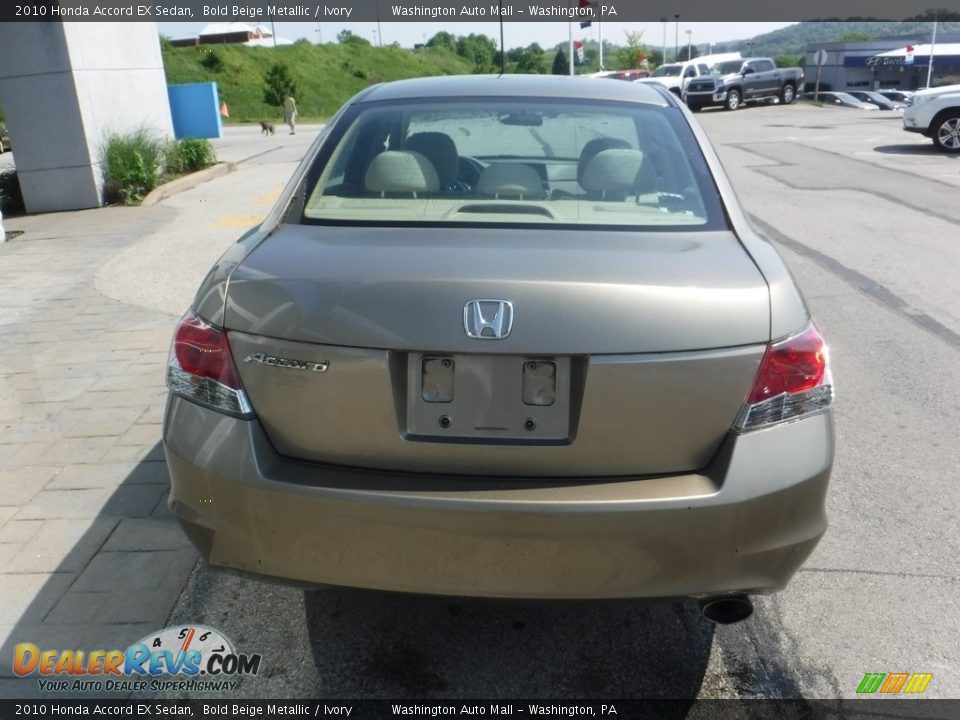 2010 Honda Accord EX Sedan Bold Beige Metallic / Ivory Photo #8