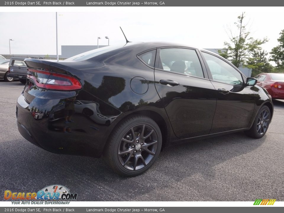 2016 Dodge Dart SE Pitch Black / Black Photo #3