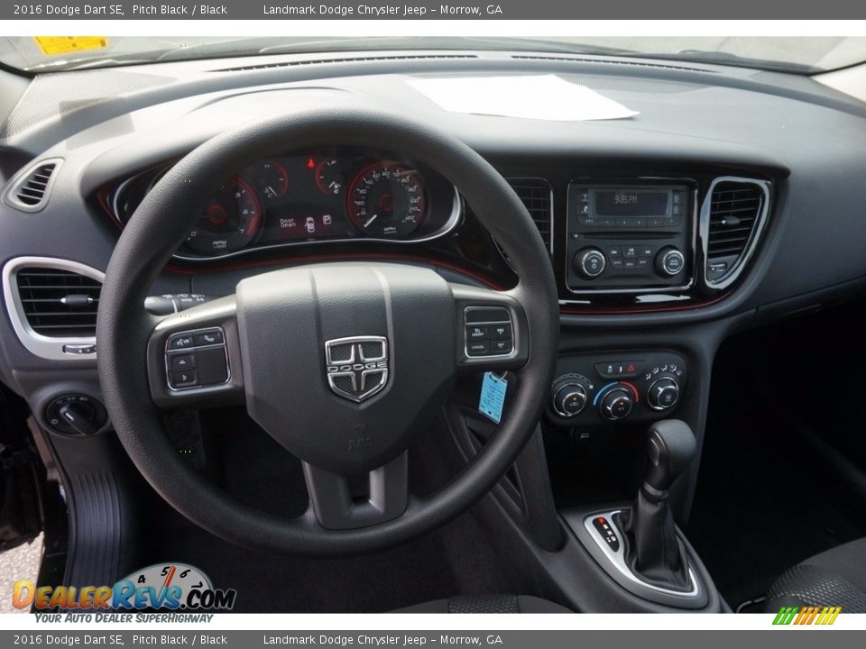 2016 Dodge Dart SE Pitch Black / Black Photo #7