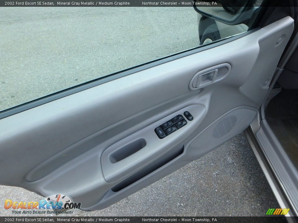 2002 Ford Escort SE Sedan Mineral Gray Metallic / Medium Graphite Photo #11
