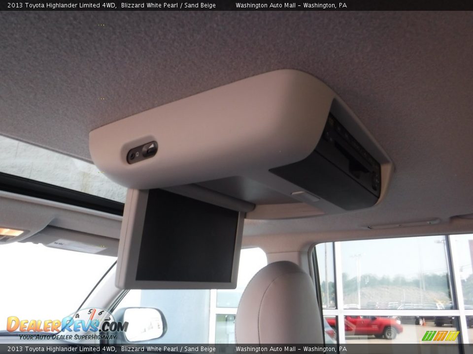 2013 Toyota Highlander Limited 4WD Blizzard White Pearl / Sand Beige Photo #11