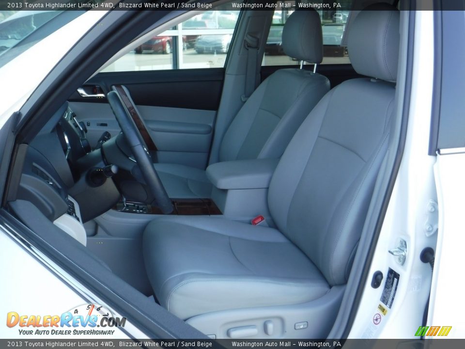2013 Toyota Highlander Limited 4WD Blizzard White Pearl / Sand Beige Photo #15