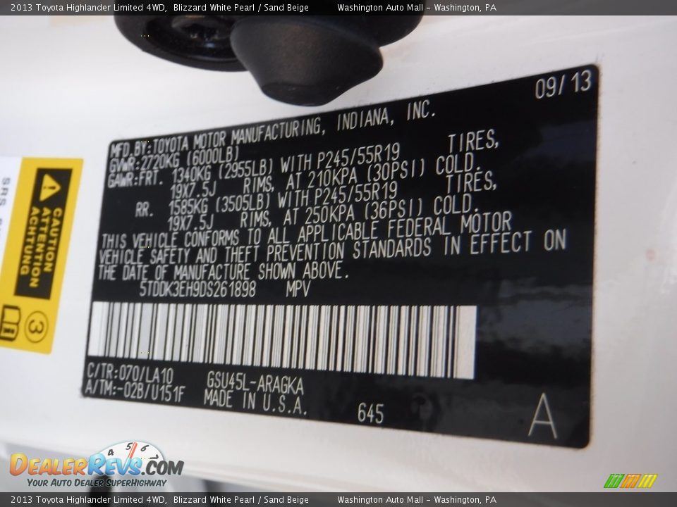 2013 Toyota Highlander Limited 4WD Blizzard White Pearl / Sand Beige Photo #29