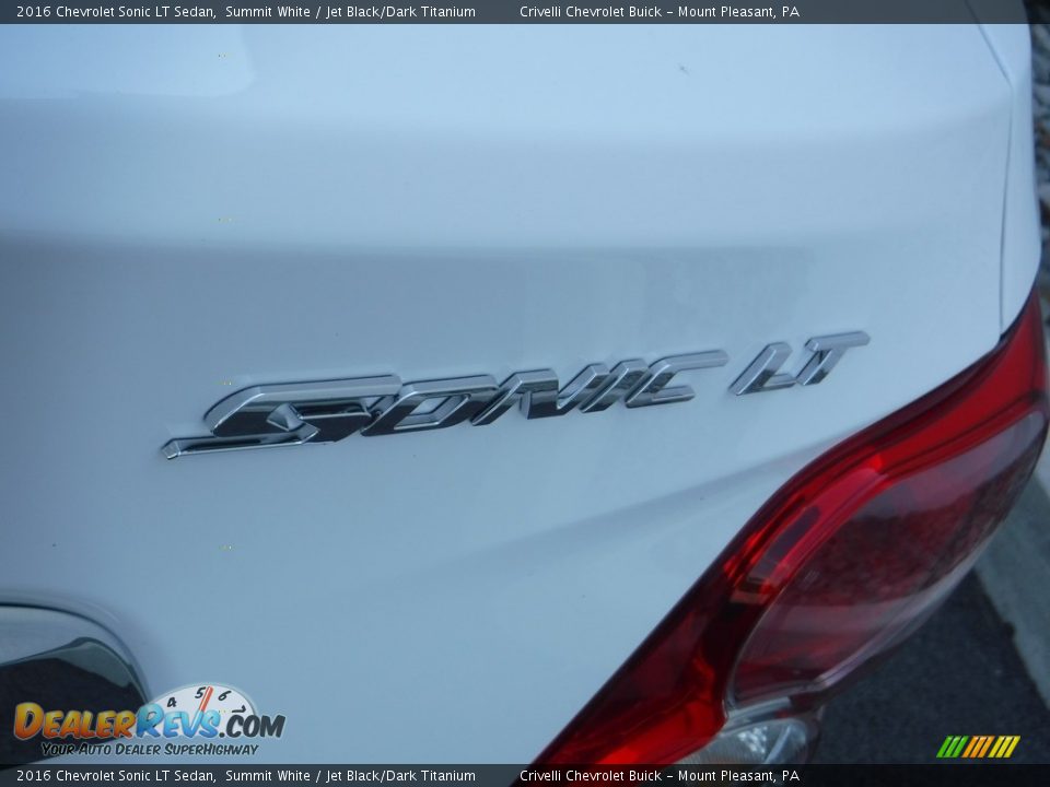 2016 Chevrolet Sonic LT Sedan Summit White / Jet Black/Dark Titanium Photo #8