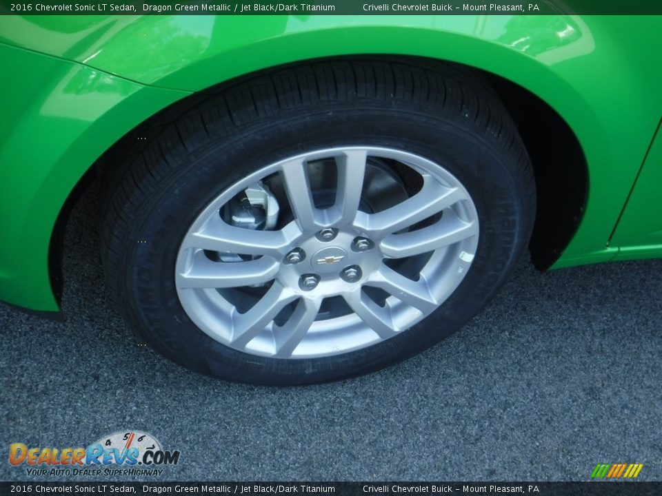 2016 Chevrolet Sonic LT Sedan Dragon Green Metallic / Jet Black/Dark Titanium Photo #3