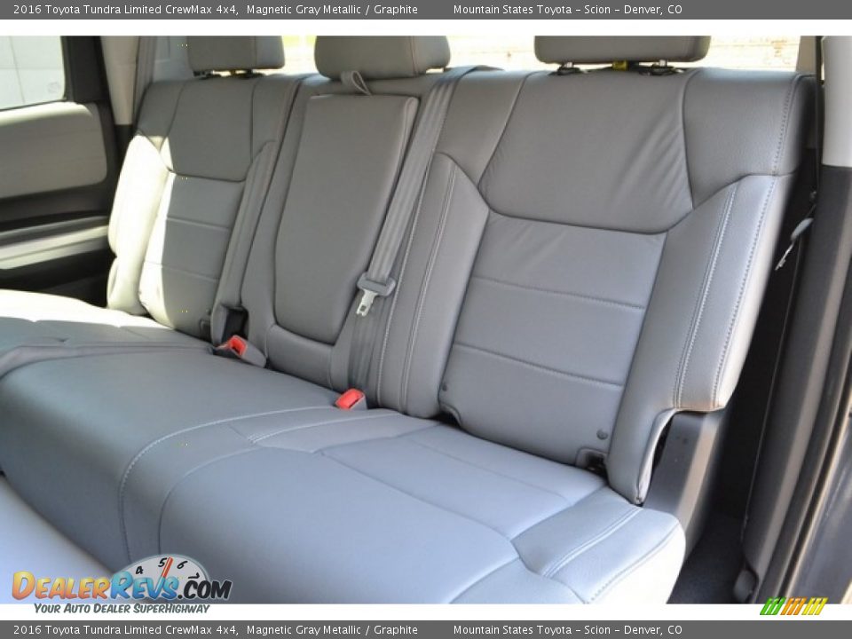 2016 Toyota Tundra Limited CrewMax 4x4 Magnetic Gray Metallic / Graphite Photo #7