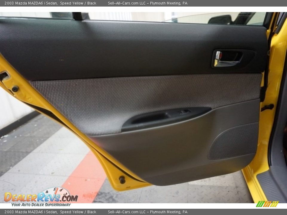 2003 Mazda MAZDA6 i Sedan Speed Yellow / Black Photo #15