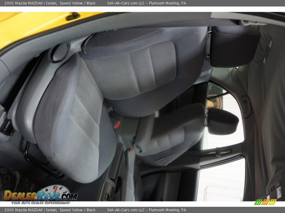 2003 Mazda MAZDA6 i Sedan Speed Yellow / Black Photo #18