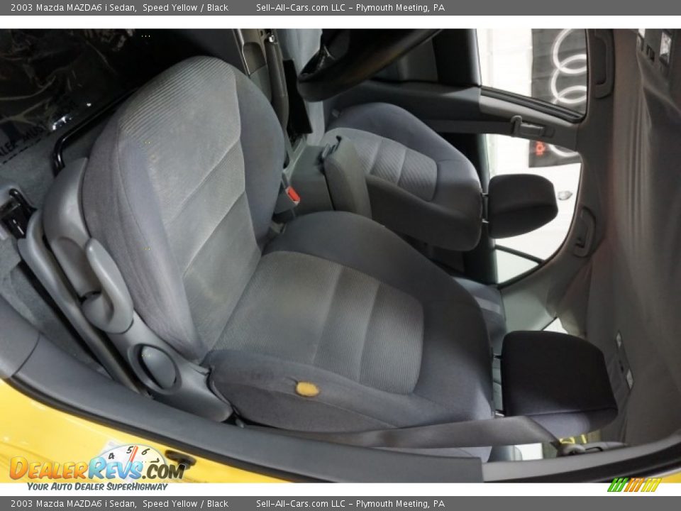 2003 Mazda MAZDA6 i Sedan Speed Yellow / Black Photo #23