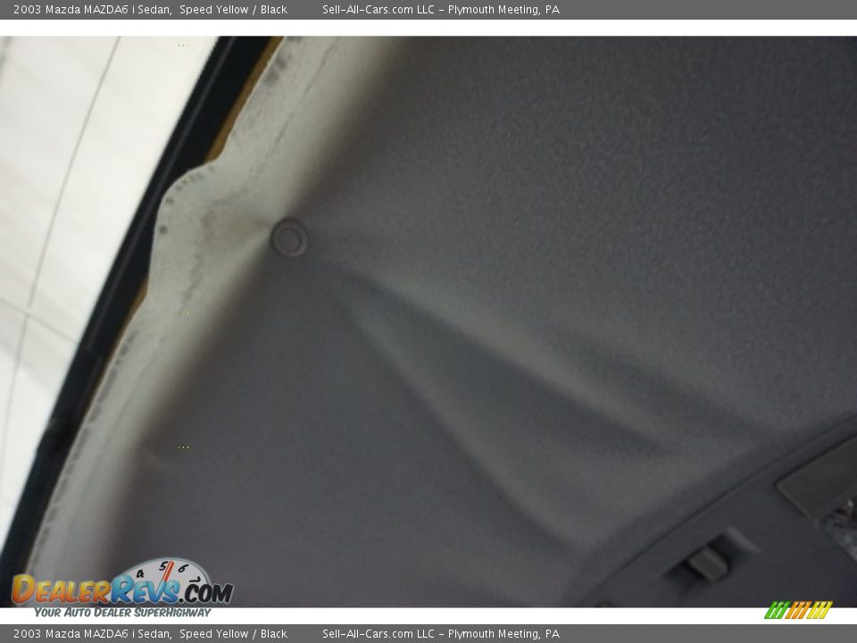 2003 Mazda MAZDA6 i Sedan Speed Yellow / Black Photo #30