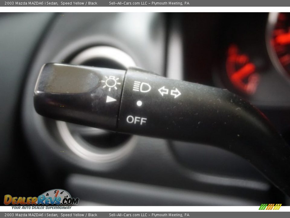 2003 Mazda MAZDA6 i Sedan Speed Yellow / Black Photo #36