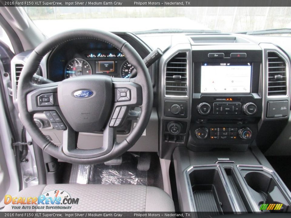 2016 Ford F150 XLT SuperCrew Ingot Silver / Medium Earth Gray Photo #24