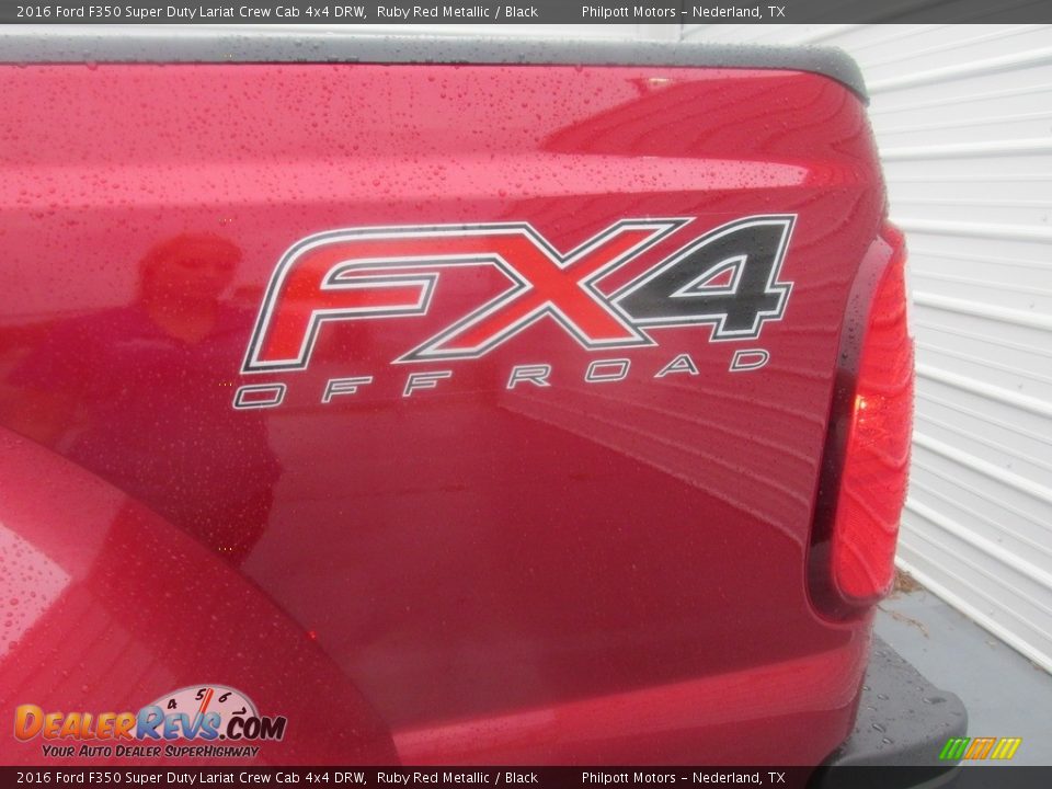 2016 Ford F350 Super Duty Lariat Crew Cab 4x4 DRW Ruby Red Metallic / Black Photo #17