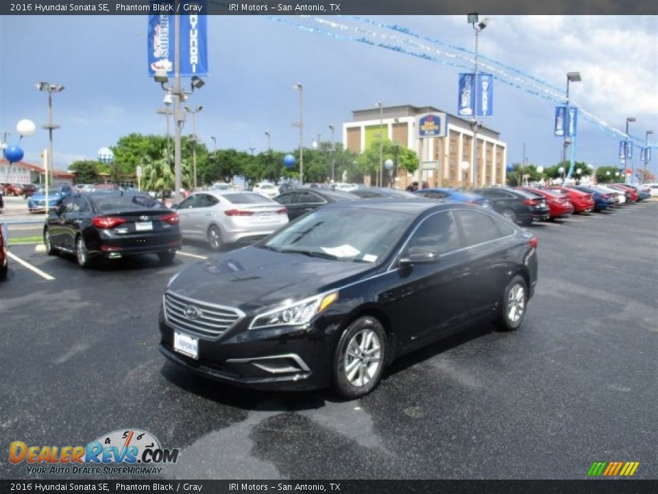 2016 Hyundai Sonata SE Phantom Black / Gray Photo #3