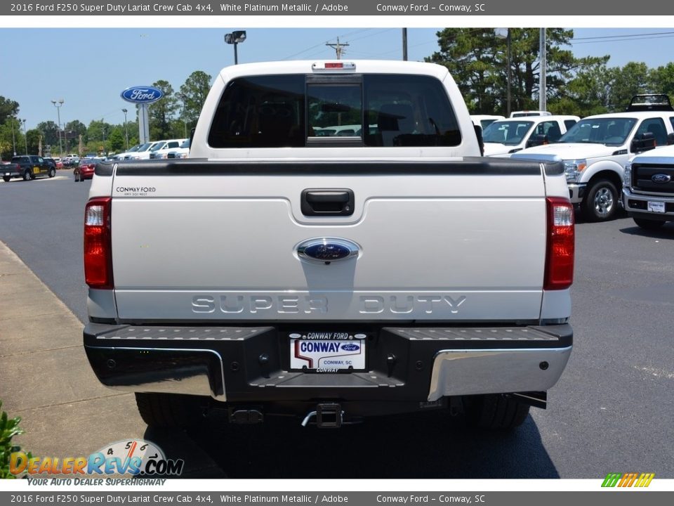 2016 Ford F250 Super Duty Lariat Crew Cab 4x4 White Platinum Metallic / Adobe Photo #3