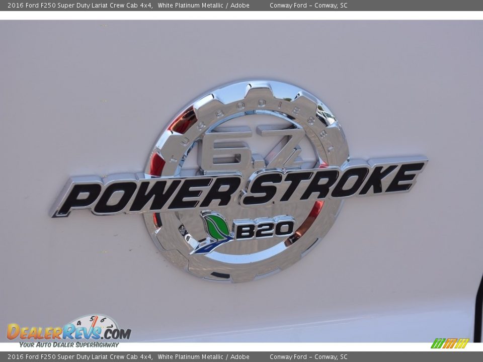 2016 Ford F250 Super Duty Lariat Crew Cab 4x4 White Platinum Metallic / Adobe Photo #9